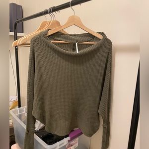 Free People pullover knit top sweater lightweight green